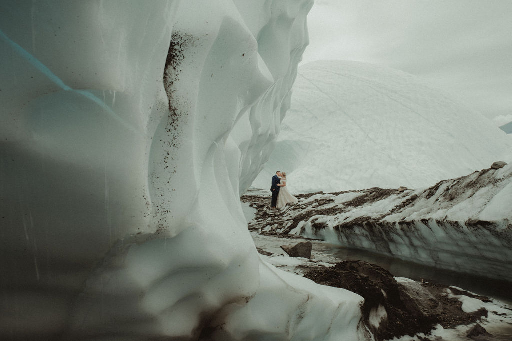 epic alaskan elopement 