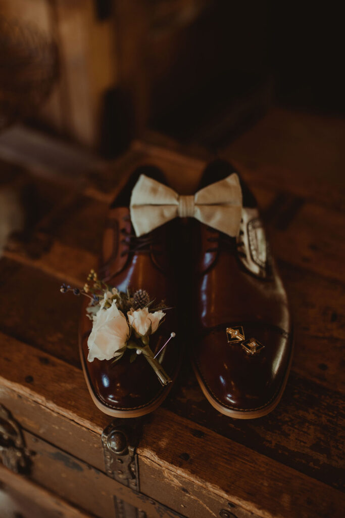 grooms shoes that he used for his rustic modern wedding 