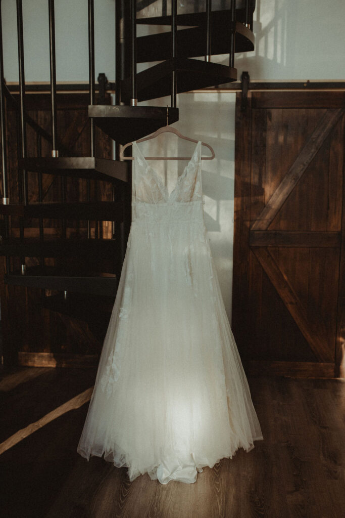 stunning wedding dress
