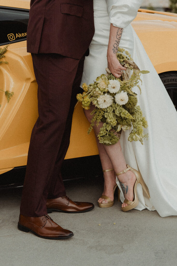 closeup shot of the elopement bouquet