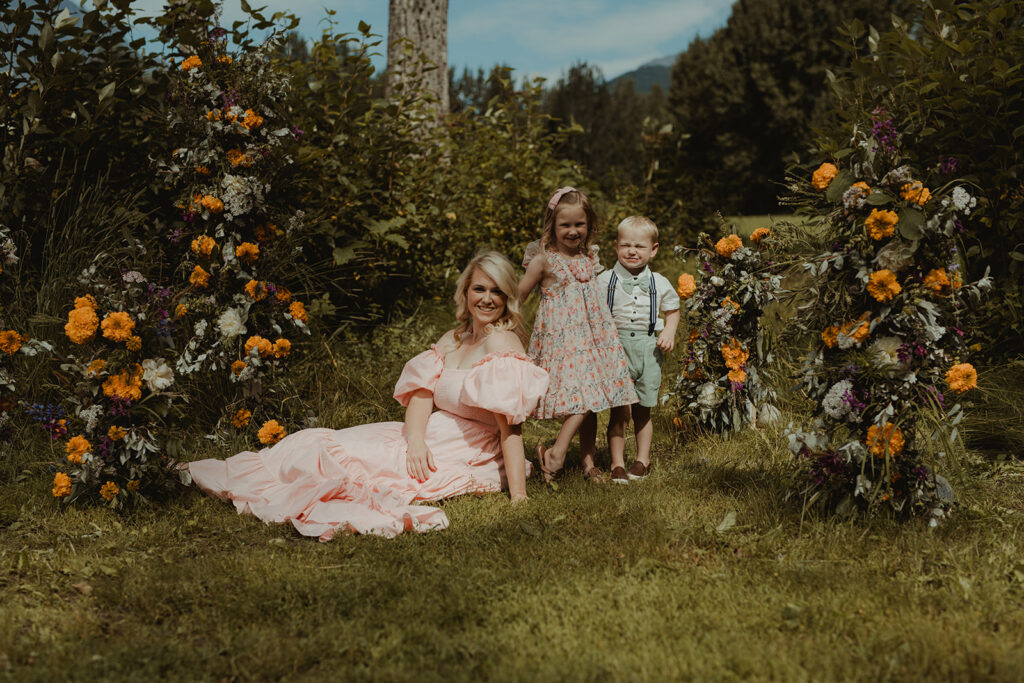 Playful Family Session at Briarwood Farm, AK