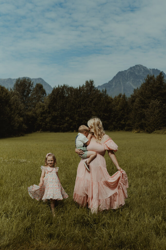 family at Briarwood Farm, AK