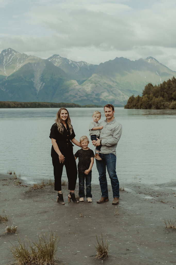 Candid Summer Family Photoshoot in Alaska