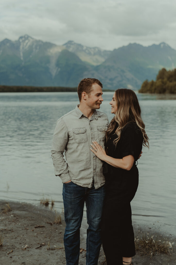 Candid Summer Family Photoshoot in Alaska