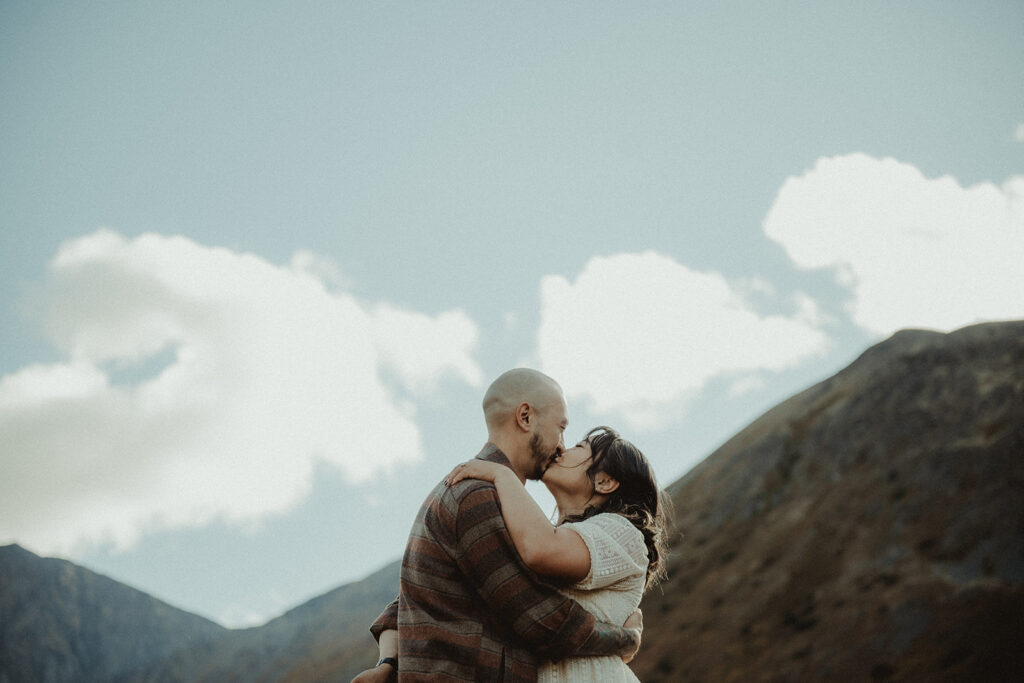 couple kissing during their session