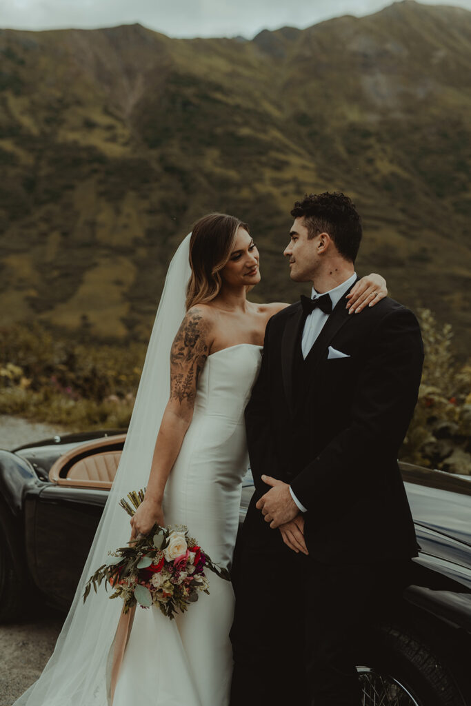 Vintage Glam Styled Shoot in Hatcher Pass, AK